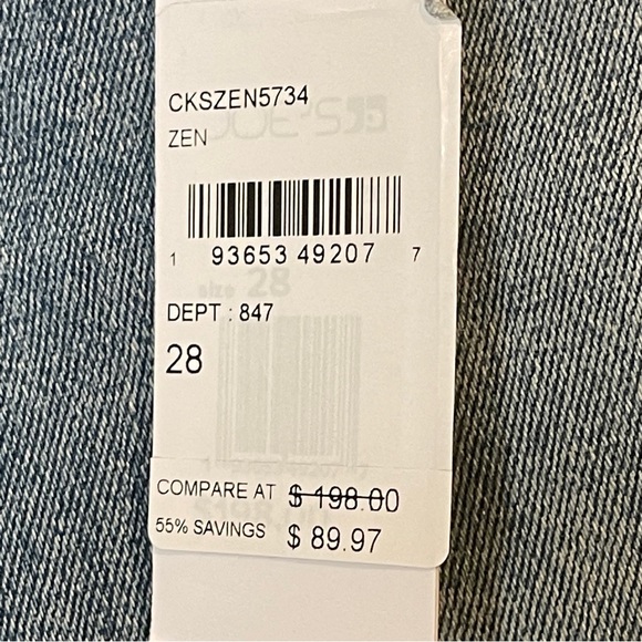 Joe’s Jeans The Charlie High Rise Skinny Crop - Picture 5 of 9